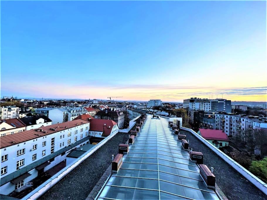 Exclusive Penthouse Near Citycenter 120M2 +Netflix Kraków Exteriör bild
