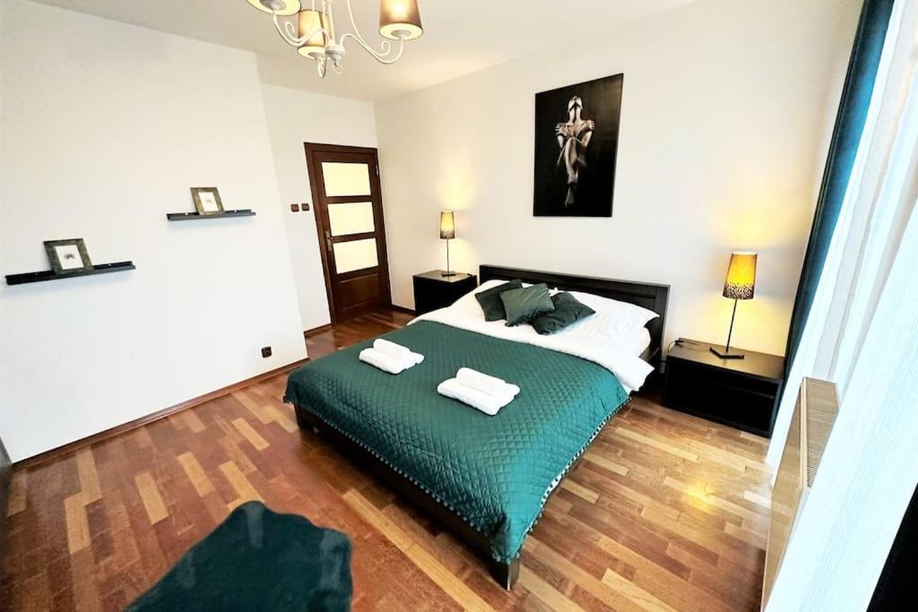 Exclusive Penthouse Near Citycenter 120M2 +Netflix Kraków Exteriör bild