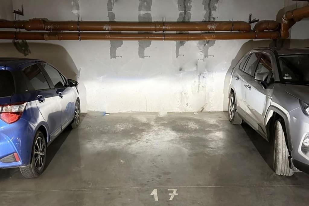 Exclusive Penthouse Near Citycenter 120M2 +Netflix Kraków Exteriör bild
